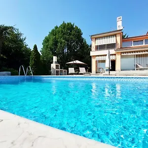 In Azra Rijeka
